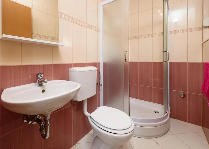 Petra Apartment *
